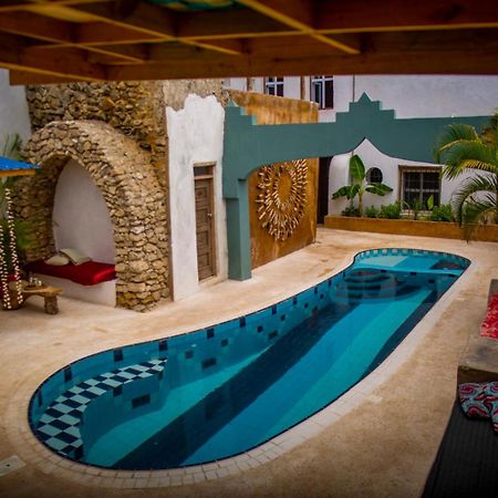 Firefly West Wing Hotell Bagamoyo Exteriör bild